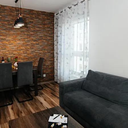 Maya's Flats & 25 - Z Widokiem Bastion Walowa, * Gdansk