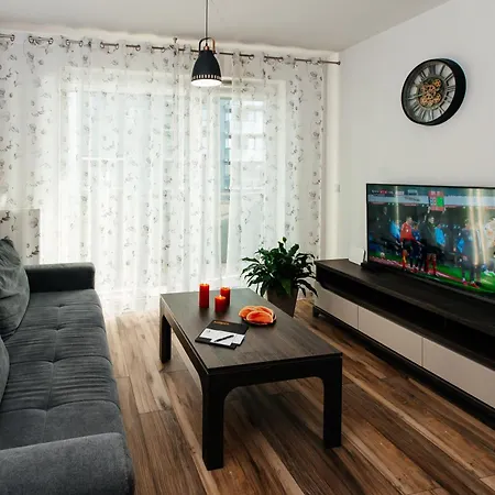 Maya's Flats & 25 - Z Widokiem *