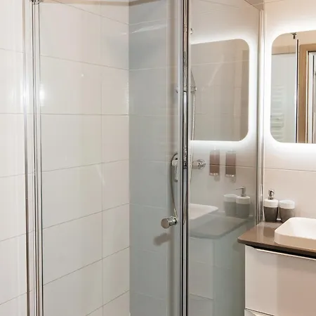 Maya's Flats & 25 - Z Widokiem Appartement *