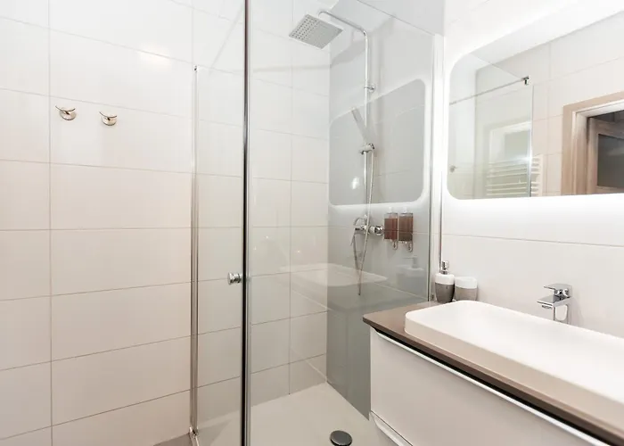 Maya's Flats & 25 - Z Widokiem